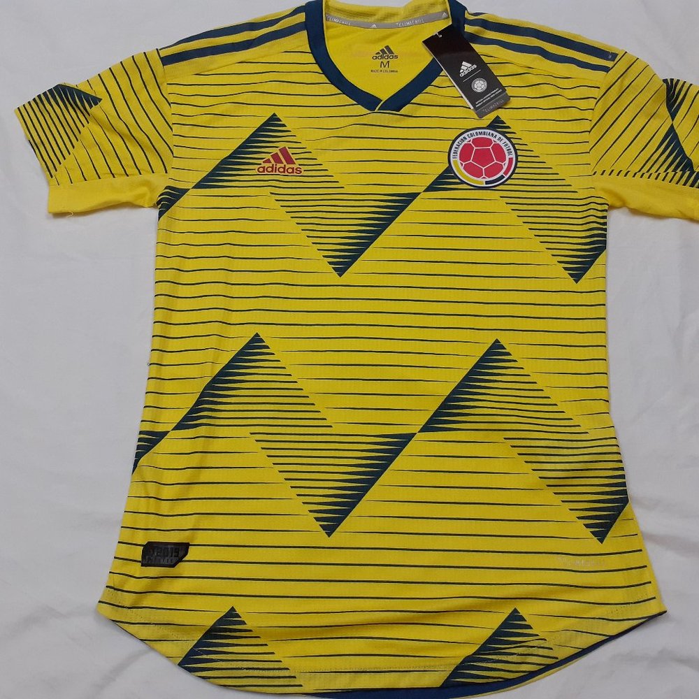 Men's Adidas Colombia 2019-20 Yellow Soccer Jersey
